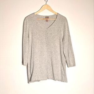 Chico's Gray 3/4 Sleeve V-Neck Top,  Large